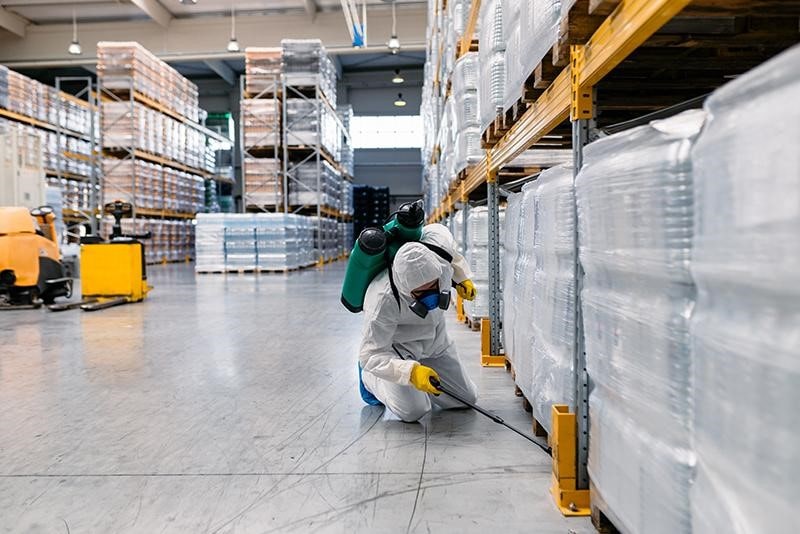 commercial pest control service