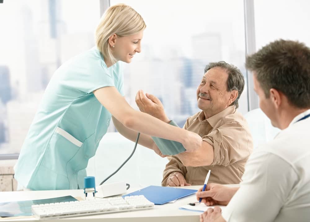 healthcare-facilities-and-flies