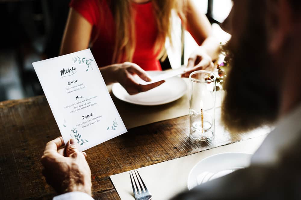 dining in restaurant